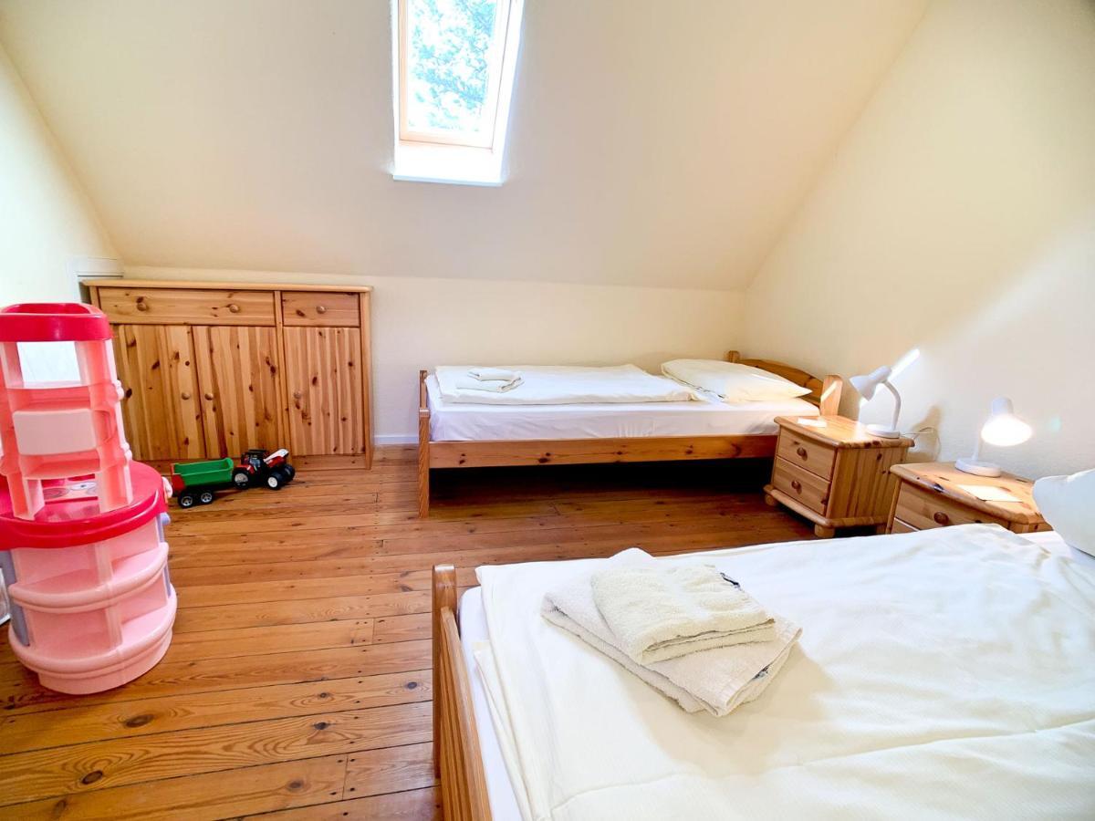 Appartement Am Hut à Neukirchen  Extérieur photo