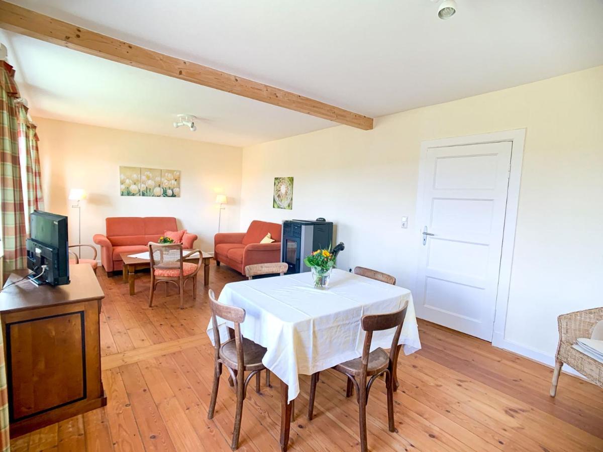 Appartement Am Hut à Neukirchen  Extérieur photo